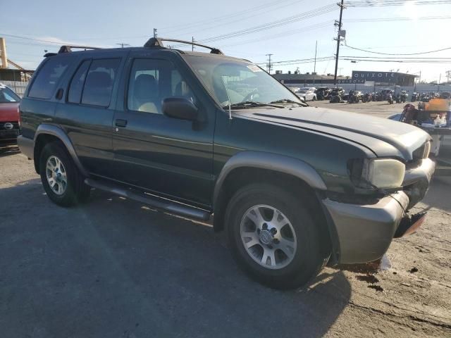 2000 Nissan Pathfinder LE