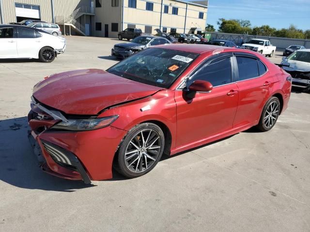 2022 Toyota Camry SE