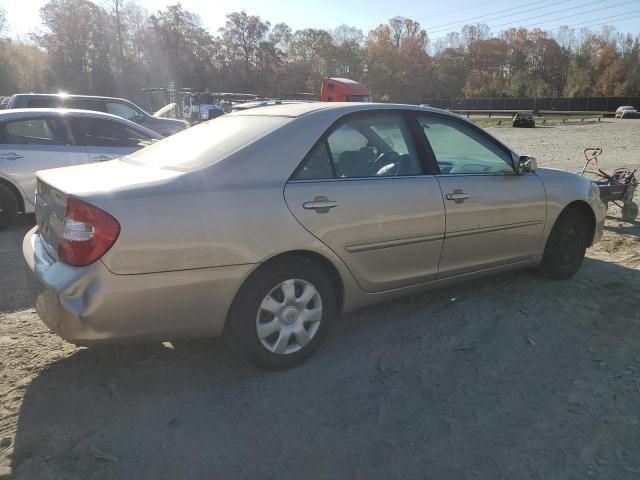 2004 Toyota Camry LE