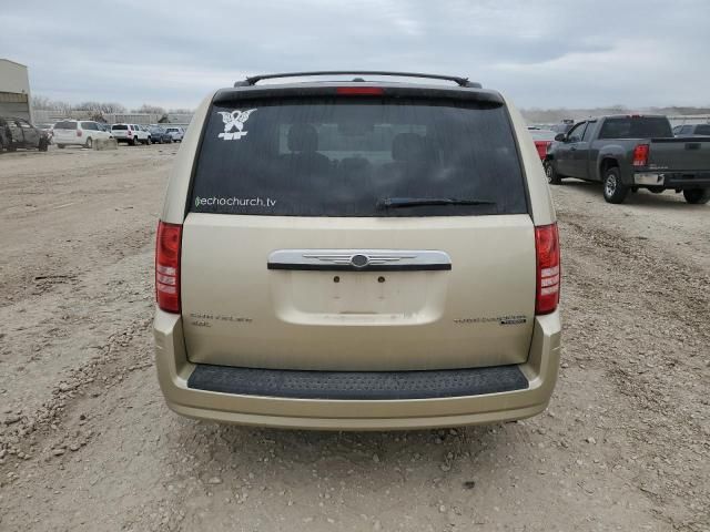 2010 Chrysler Town & Country Touring