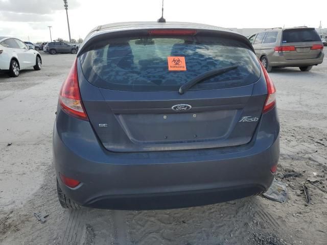 2013 Ford Fiesta SE