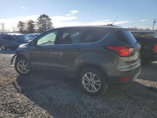 2019 Ford Escape SE