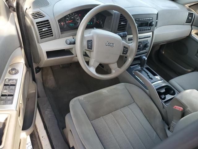 2005 Jeep Grand Cherokee Laredo