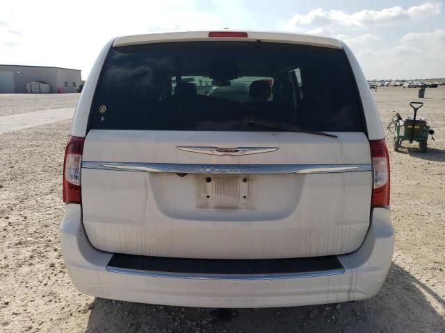 2014 Chrysler Town & Country Touring