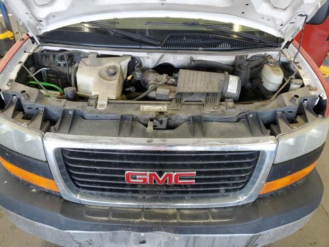 2005 GMC Savana G2500