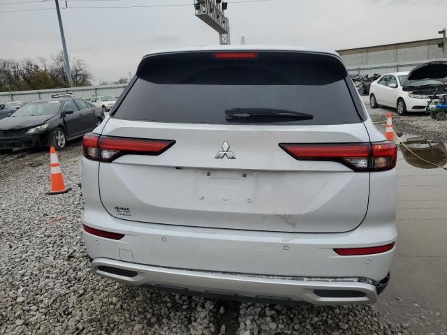 2023 Mitsubishi Outlander SE