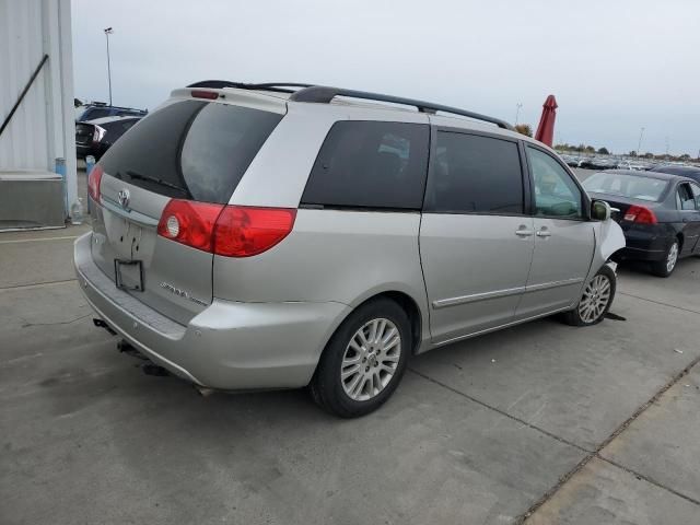 2008 Toyota Sienna XLE