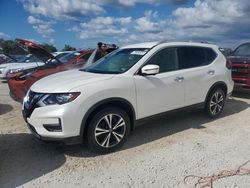 Carros dañados por inundaciones a la venta en subasta: 2019 Nissan Rogue S