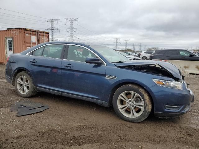 2016 Ford Taurus SEL