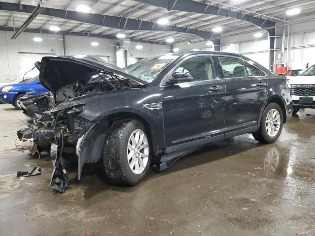 2014 Ford Taurus SE