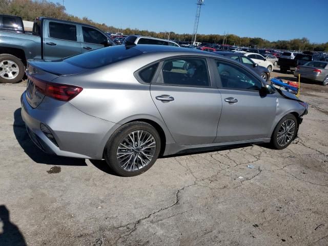 2023 KIA Forte GT Line