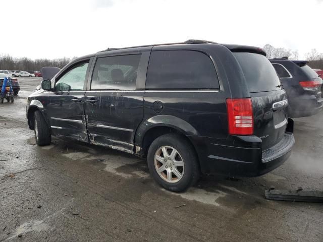 2009 Chrysler Town & Country Touring