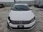 2013 Volkswagen Passat SEL