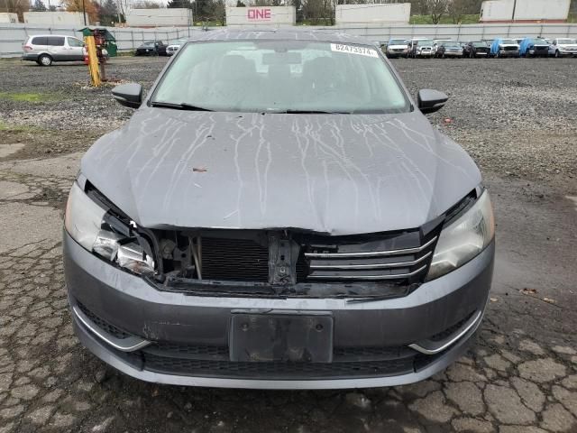 2012 Volkswagen Passat SE