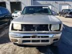 2000 Nissan Frontier Crew Cab XE