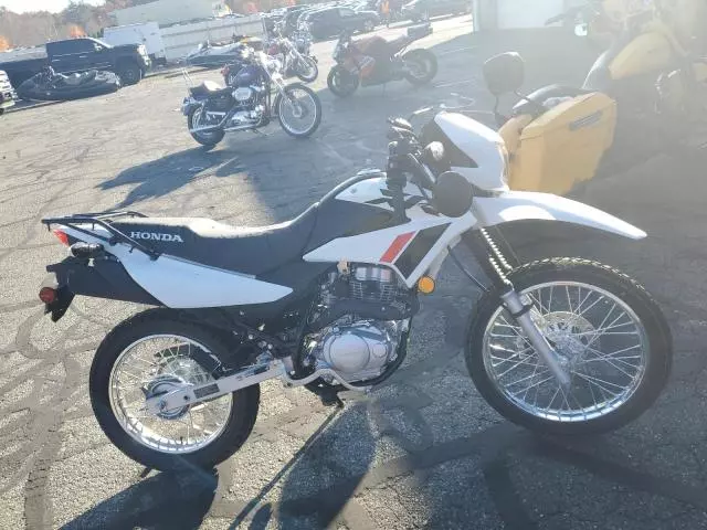 2024 Honda XR150L E