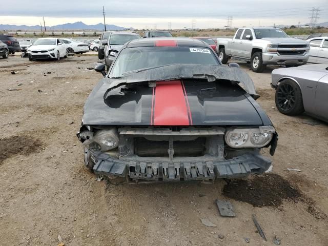 2013 Dodge Challenger SXT