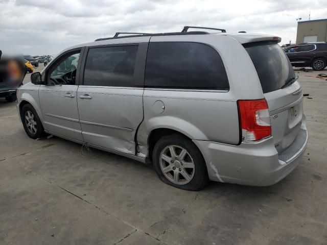 2011 Chrysler Town & Country Touring L