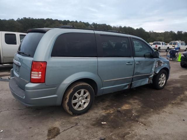 2009 Chrysler Town & Country Touring