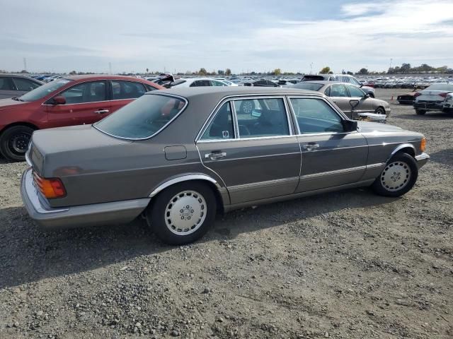 1990 Mercedes-Benz 560 SEL