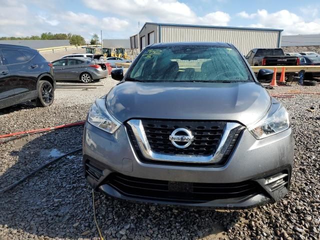 2020 Nissan Kicks S