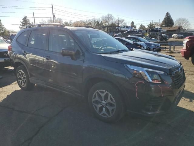 2022 Subaru Forester Premium