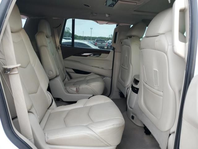 2016 Cadillac Escalade Luxury