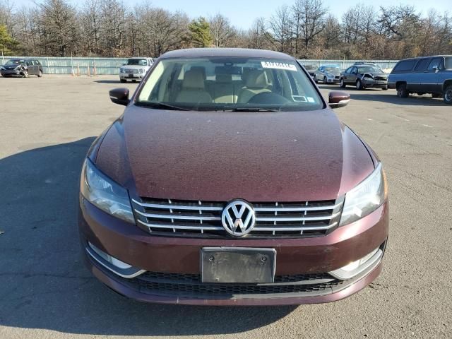 2013 Volkswagen Passat SE