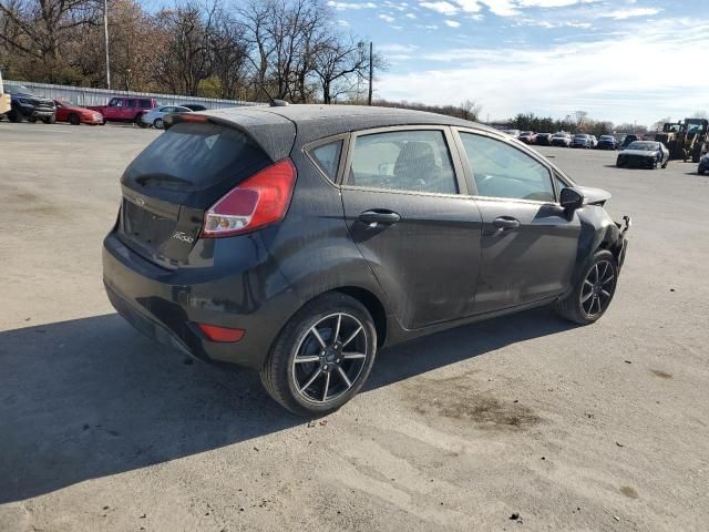 2015 Ford Fiesta SE