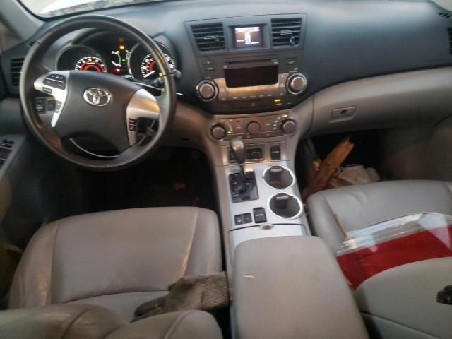 2012 Toyota Highlander Base