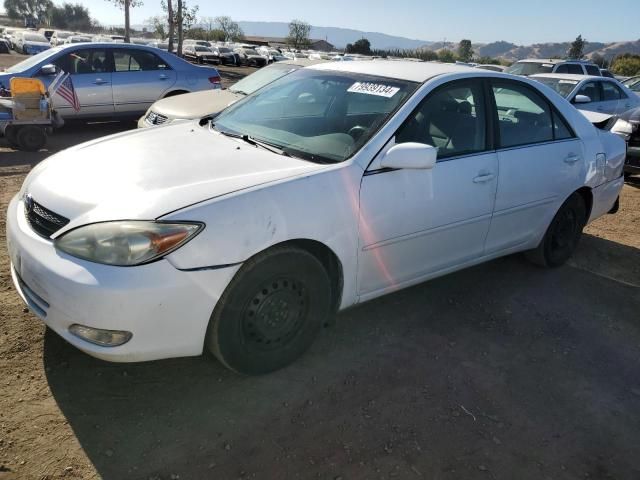 2004 Toyota Camry LE