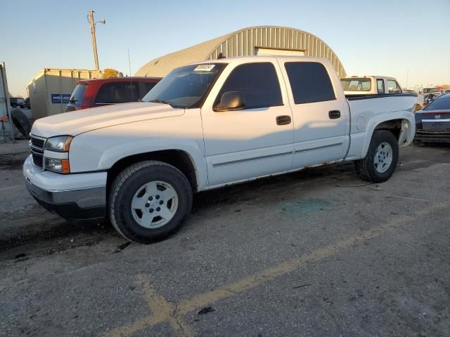 2007 Chevrolet Silverado K1500 Classic Crew Cab