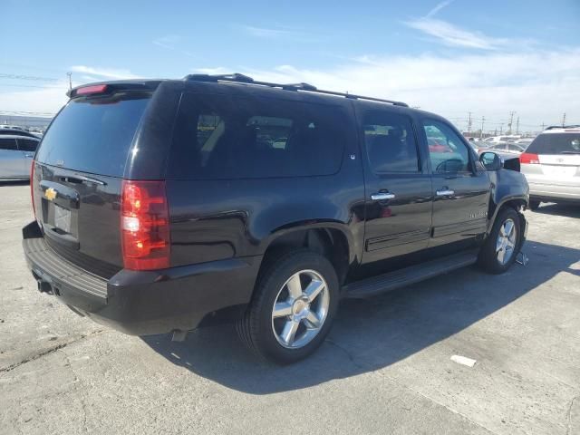 2014 Chevrolet Suburban C1500 LT