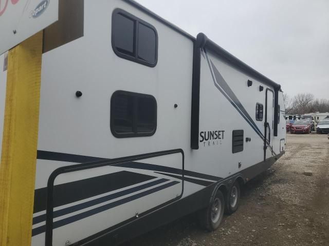 2020 Sunr Travel Trailer