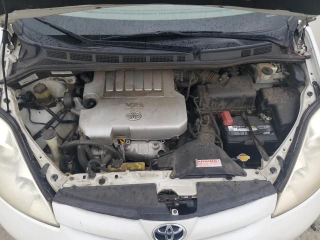 2009 Toyota Sienna XLE