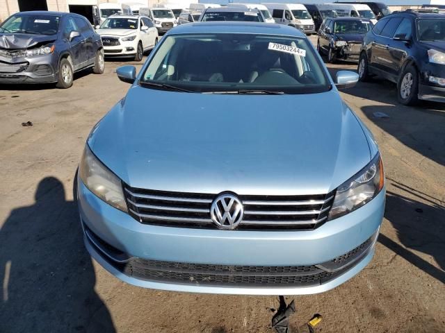 2013 Volkswagen Passat SE