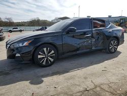 Salvage cars for sale at auction: 2021 Nissan Altima SV