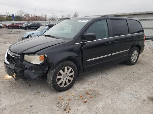 2014 Chrysler Town & Country Touring