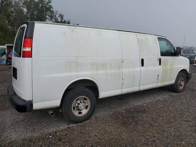 2020 Chevrolet Express G2500