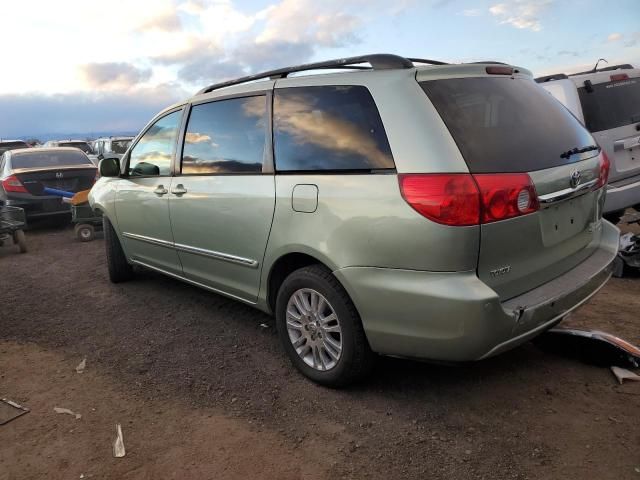 2008 Toyota Sienna XLE