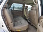 2004 Toyota Sequoia SR5