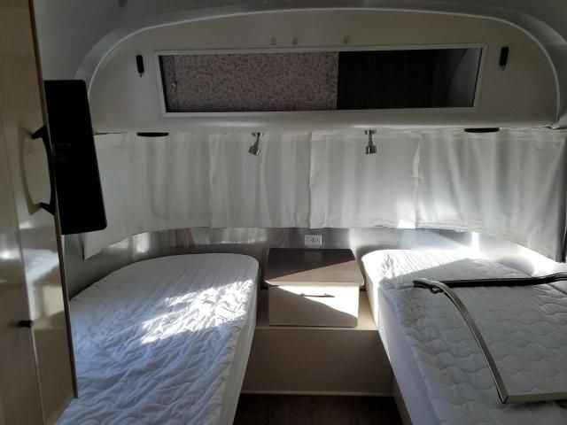 2020 Airstream Camper