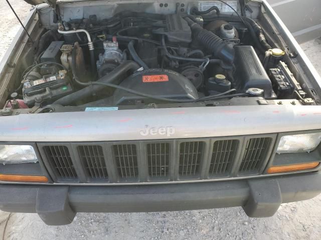 2000 Jeep Cherokee SE