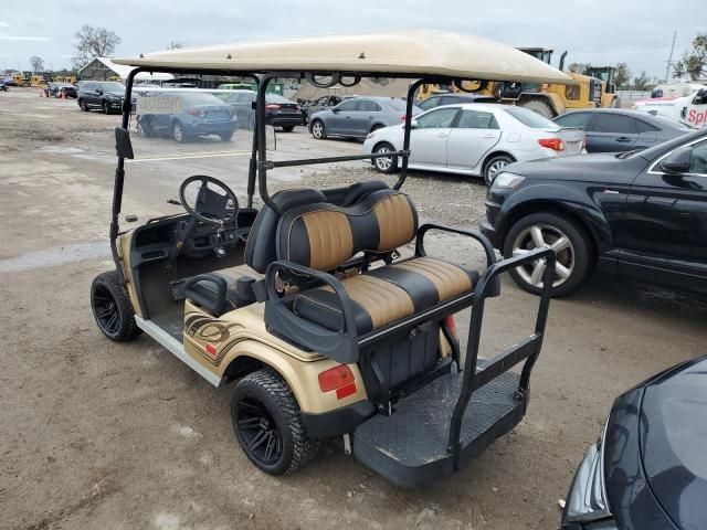 2017 Starcraft Golf Cart