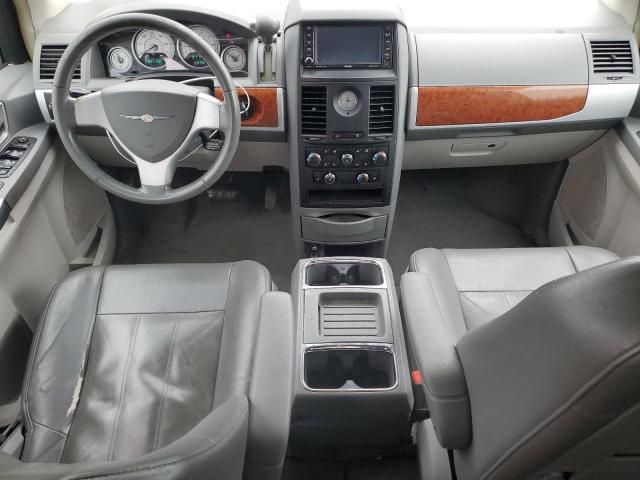 2008 Chrysler Town & Country Touring