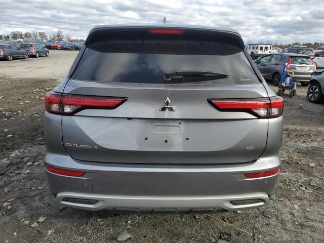 2023 Mitsubishi Outlander SE