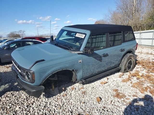 2022 Ford Bronco Base