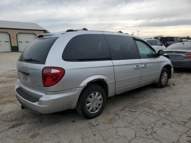 2005 Chrysler Town & Country Limited