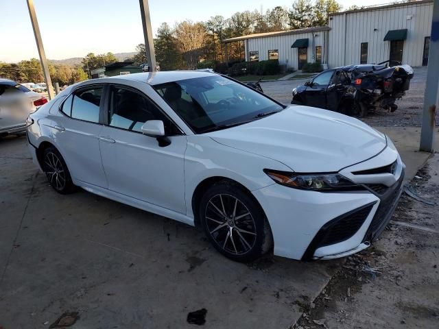 2021 Toyota Camry SE