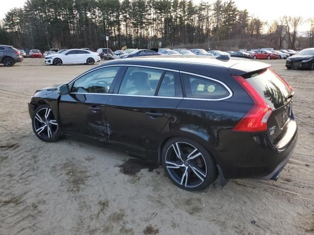 2017 Volvo V60 T6 R-Design